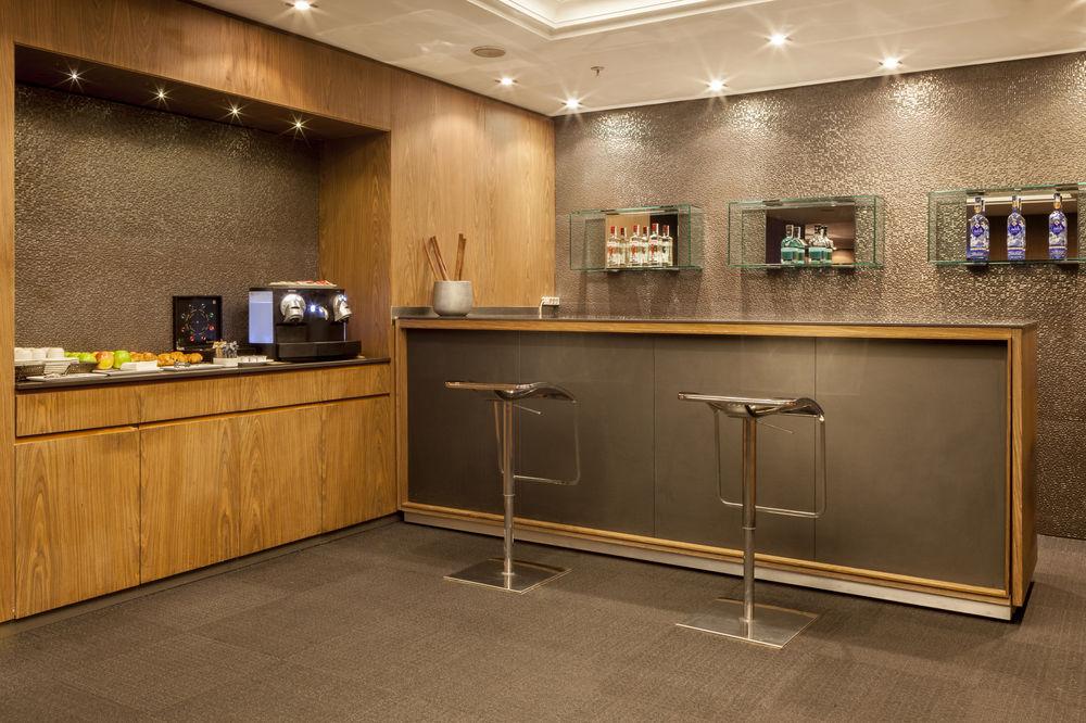 AC Hotel General Álava Vitoria-Gasteiz Kültér fotó