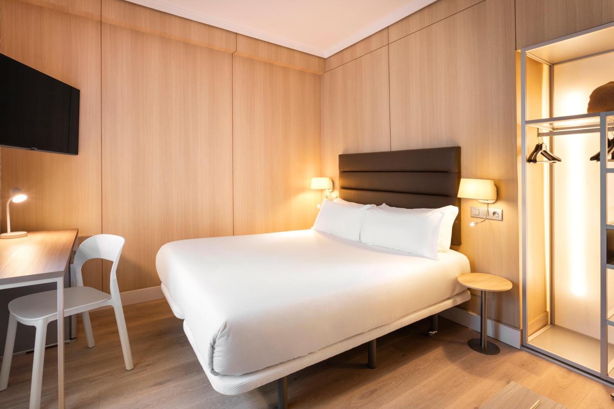 AC Hotel General Álava Vitoria-Gasteiz Kültér fotó