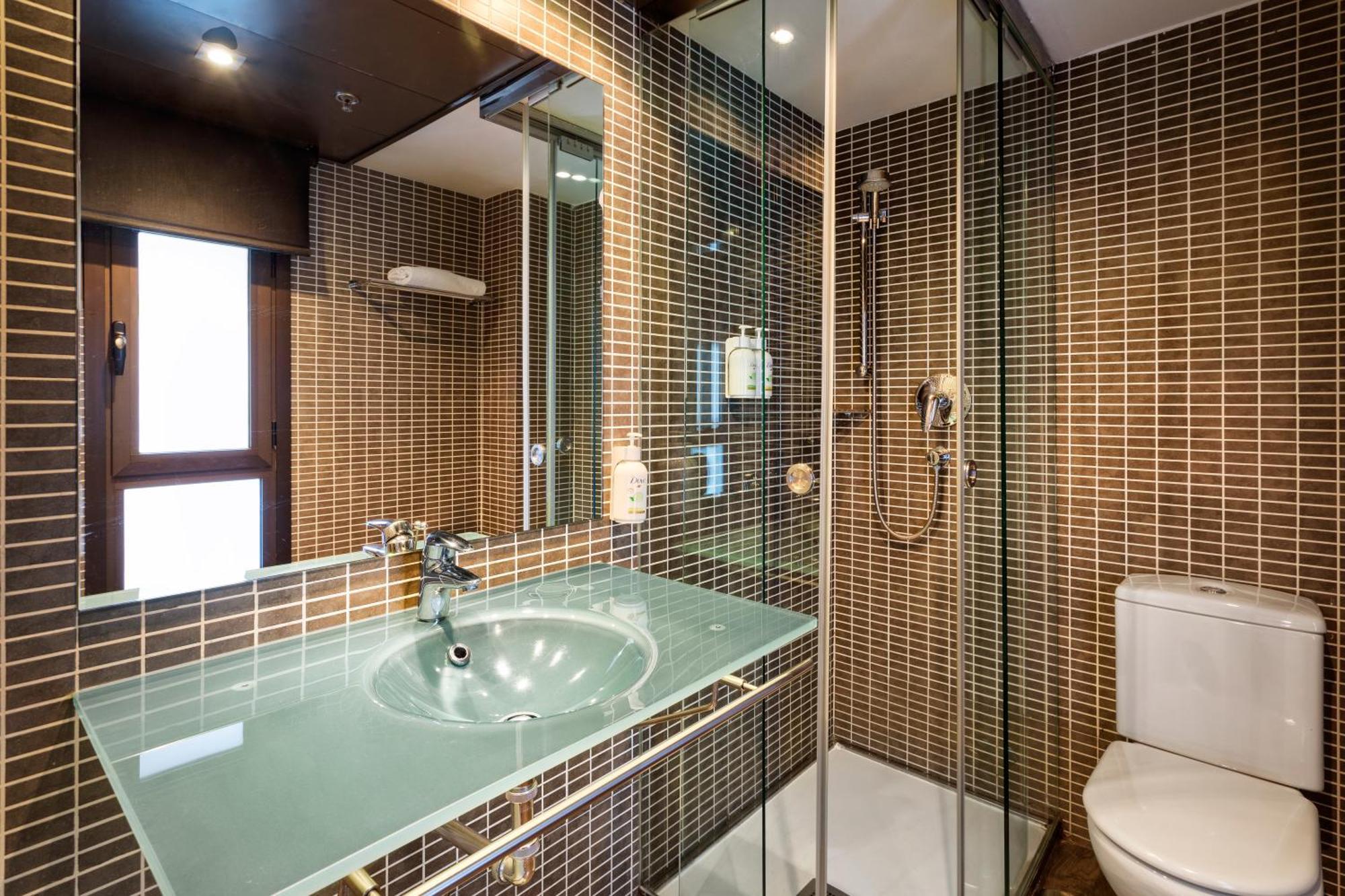 AC Hotel General Álava Vitoria-Gasteiz Kültér fotó